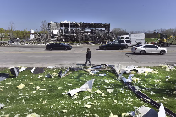 Image:Illinois Plant explosion