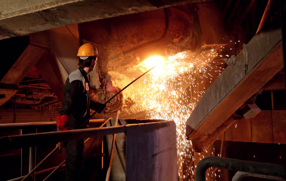 Image: FILES-IRAN-NUCLEAR-POLITICS-US-STEEL-MINING-sanction-metal