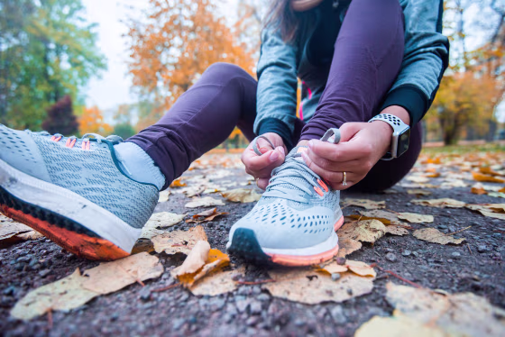 Image: Woman getting ready for a workout
