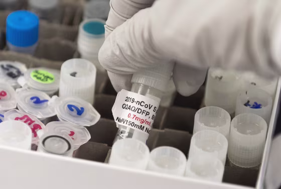 Image: FILES-US-HEALTH-VIRUS-NOVAVAX-REGENERON