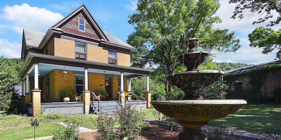 The house featured in the Oscar-winning film, "The Silence of the Lambs," is back on the market.