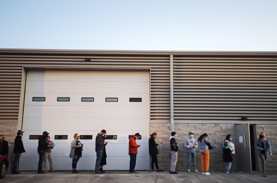 Image: Iowans Wait In Line At Polling Stations On The Last Day Of Early Voting