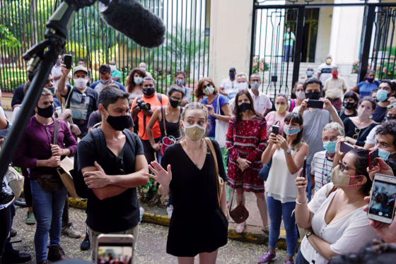 Image: People protest in solidarity with dissident artists in Havana