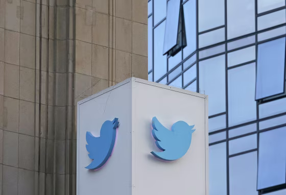 Caption: Twitter headquarters in San Francisco on Oct. 26, 2016.