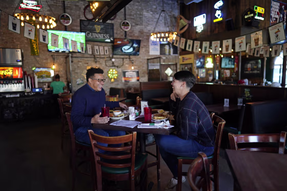 Image: Diners in Houston Texas