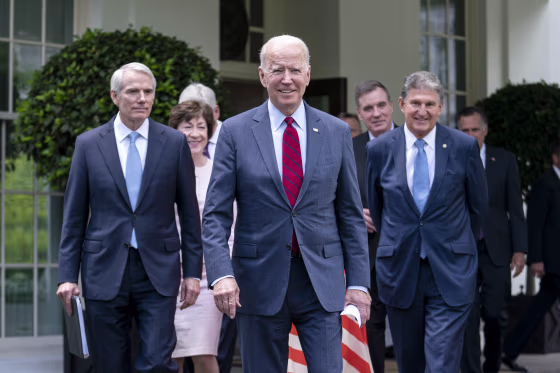 White House Aides Leave Senate Talks Without Infrastructure Deal