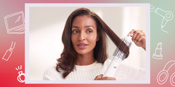 Image of woman using T3 Airebrush Duo