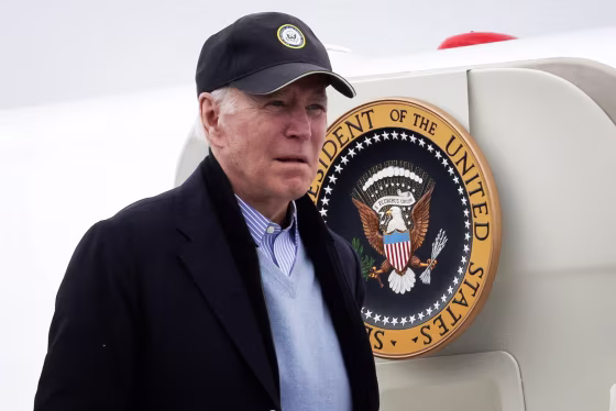 Image: U.S. President Joe Biden boards Air Force One in Nantucket