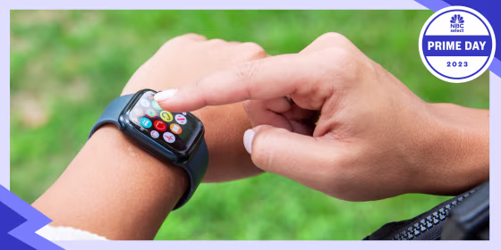 Get the Apple Watch Series 8 for $279