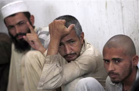 To match Feature PAKISTAN-VIOLENCE/PSYCHOLOGY
