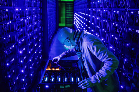 Image: Cryptocurrency mining