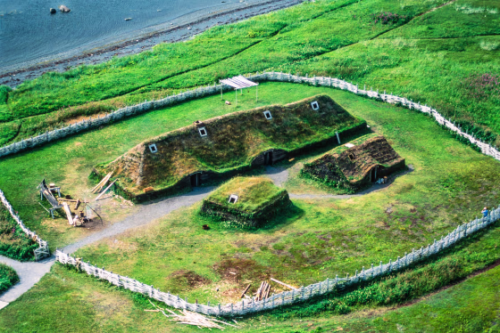 Image: reconstructed Norse longhouse