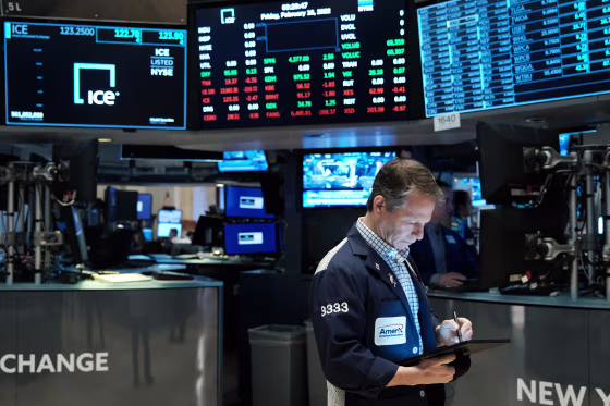 Image: Traders, Wall street
