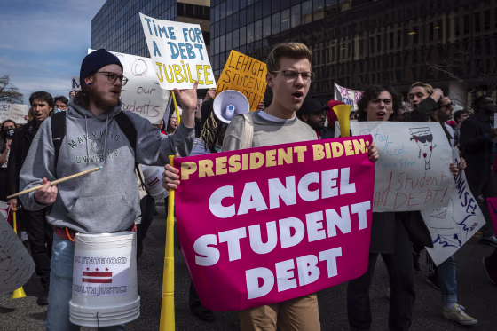 Image: Student debt protest