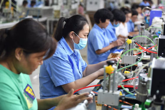 Image: CHINA-ECONOMY