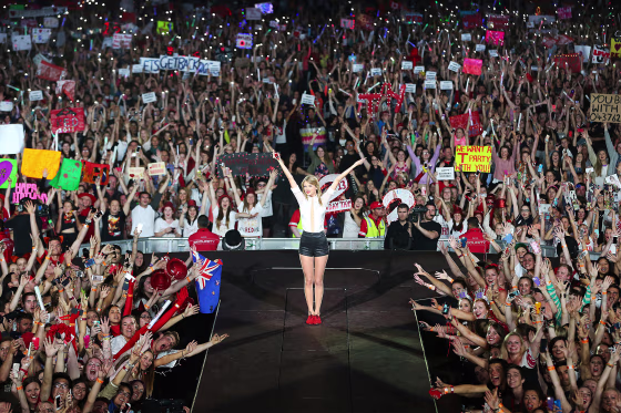 Seven-time Grammy winner Taylor Swift concluded the Australian leg of her RED tour, playing to a sold-out crowd of more than 40,000 fans, at Etihad Stadium on December 14, 2013 in Melbourne, Australia.  Swift is the first solo female artist in twenty years to undertake a national stadium concert tour of Australia, the last being Madonna in 1993.