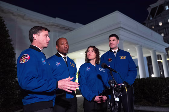 technology tech astronauts artemis II