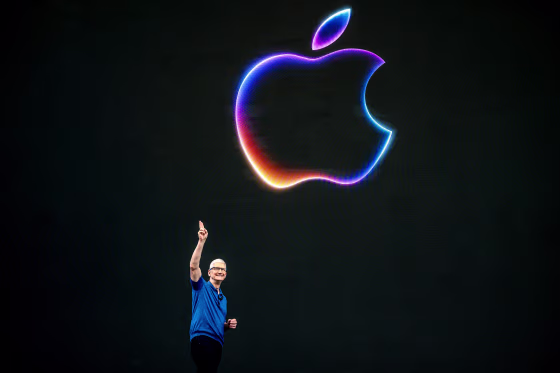 Apple Hosts Worldwide Developers Conference