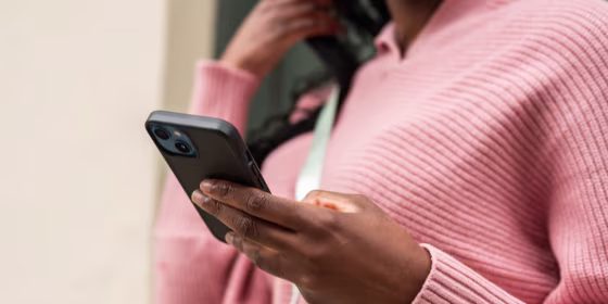 Phone hand, also called “text claw,” could be the reason your hand is constantly in pain.