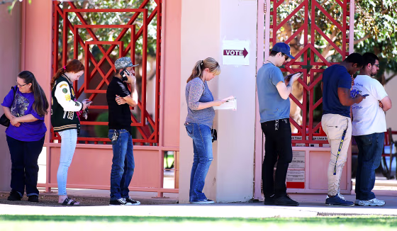Arizona voters waiting in line 