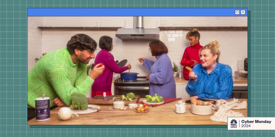 You can get savings on cookware up to 50% off before time runs out.