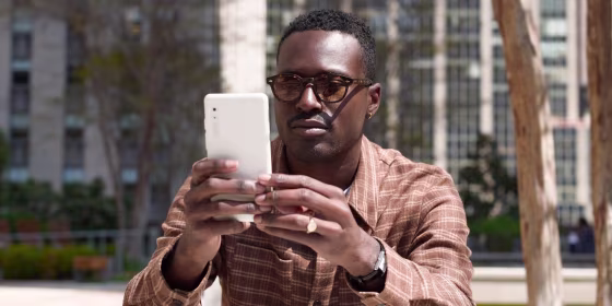 The Boox Palma has similar functions to a smartphone without the distracting notifications.

