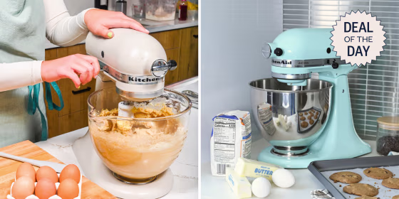  The mixer has a five-quart capacity and is available in more than 10 styles. 
