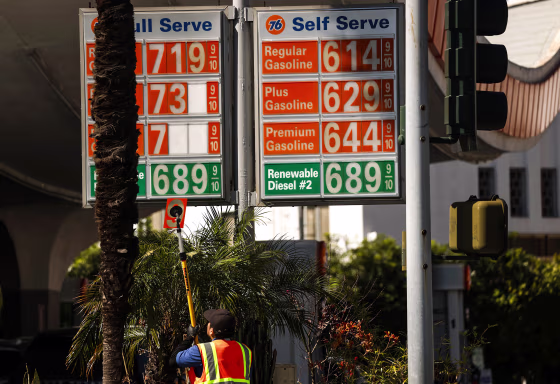 Image: Gas Prices Continue To Rise Amid Iran War