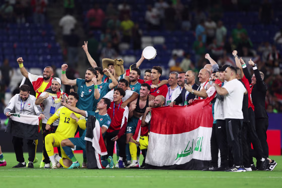 TOPSHOT-FBL-WC-2026-QUALIFIERS-IRQ-BOL
