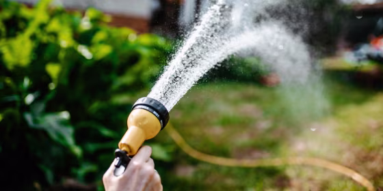 Experts recommend how to determine the best garden hoses, nozzles and reels for your outdoor space.