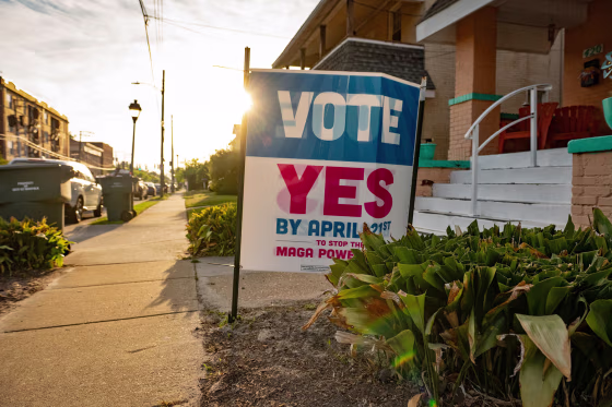 Signs promoting Virginia's redistricting referendum vote