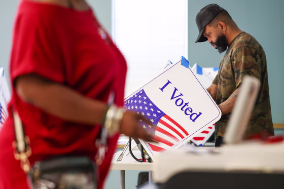 First Day Of Early Voting In South Carolina Primary As Redistricting Debate Continues