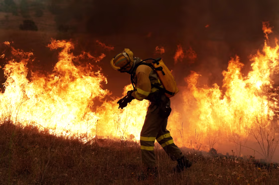 SPAIN-WILDFIRE-EMERGENCY-GOVERNMENT-CLIMATE