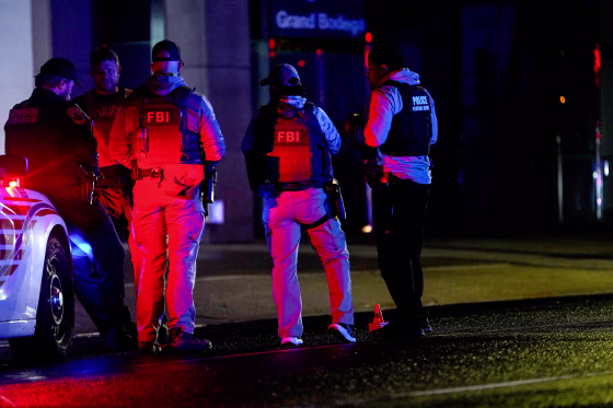 Secret Service&nbsp;Shoots Man Who Fired Gun Near White House