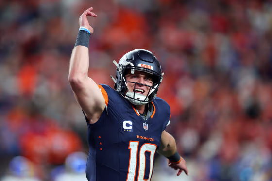 Denver Broncos quarterback Bo Nix celebrates a 2-point conversion against the Los Angeles Rams on Sunday.