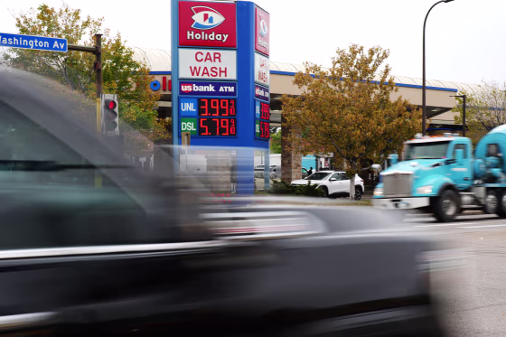 Image: Gas station prices on display
