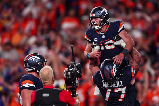 Los Angeles Rams v Denver Broncos