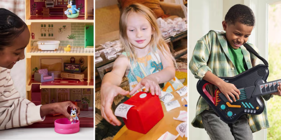 Top holiday Toys for 2026 highlight water‑Jar reveal and AI Stickers