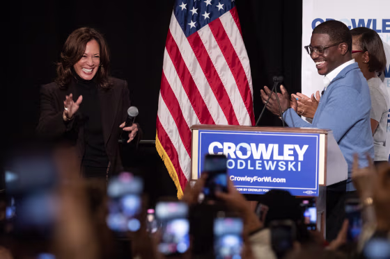 Image: Kamala Harris Campaigns With Wisconsin Gubernatorial Candidate David Crowley