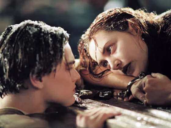 Leonardo DiCaprio and Kate Winslet in