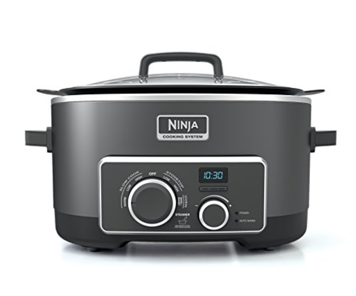 Ninja Multi-Cooker with 4-in-1 Stove Top, Oven, Steam and Slow Cooker Options, 6-Quart Nonstick Pot, and Steaming/Roasting Rack (MC950Z), Black (Amazon)