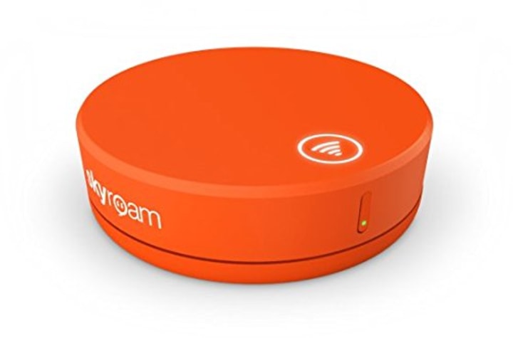 Skyroam Solis: Mobile WiFi Hotspot &amp; Power Bank