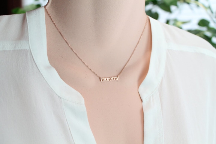 Mommy Necklace In Gold/Silver/Rose Gold Necklace, Choker Length, Mother&#039;s Day Gift, Maternity, Pregnant, NewMom
