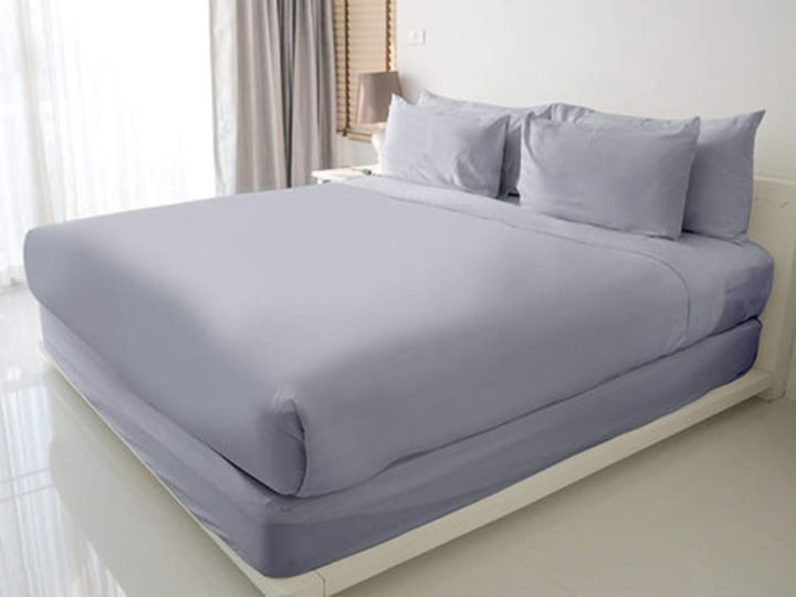 100% Egyptian Cotton Sheet Set (Silver)