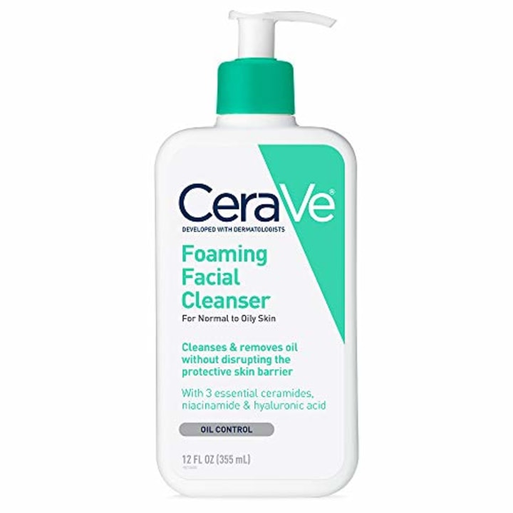 Cremas para el acné - Limpiador facial en espuma CeraVe para pieles normales a grasas