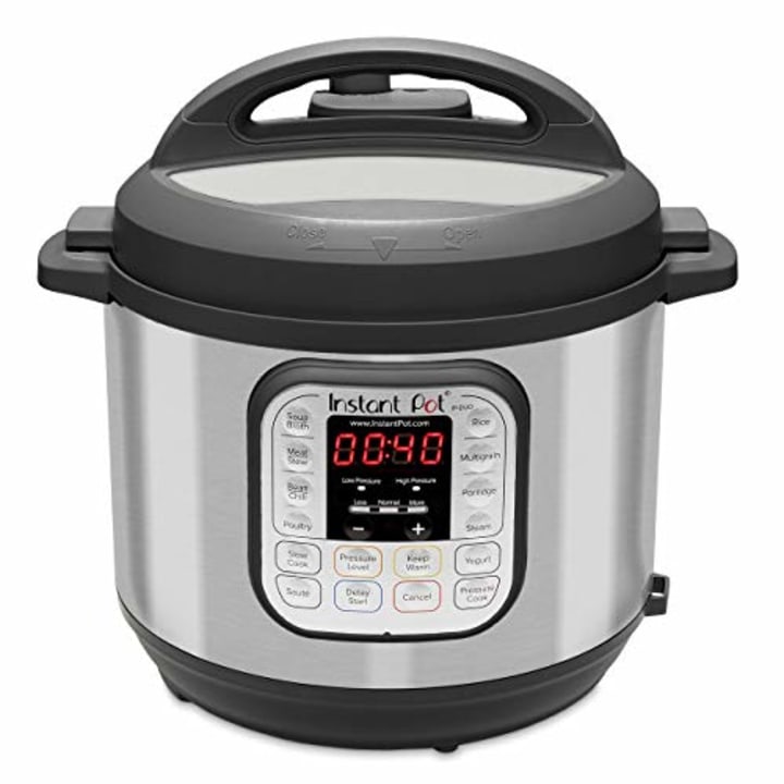 Instant Pot DUO80 8-Quart 7-in-1 Multi-Use Programmable Pressure Cooker, Slow Cooker, Rice Cooker, Saut?, Steamer, Yogurt Maker and Warmer