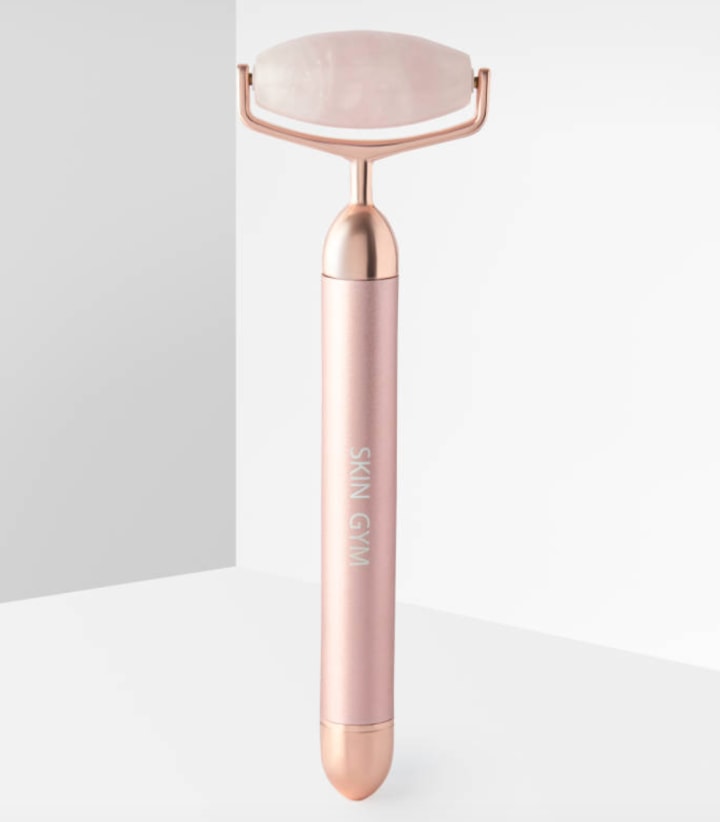 Skin Gym Rose Quartz Vibrating Beauty Roller