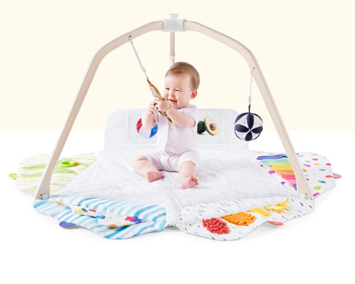34 Best Newborn Baby Gifts Best Gifts For Babies 2021 Today