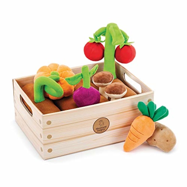 Educational Insights Vegetable Garden 13-Piece Plush Set, Pretend Food, Early-Learning Skills, Ages 2+