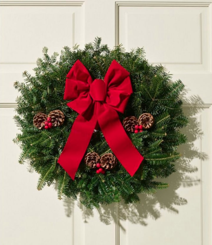 Traditional Christmas Balsam Wreath, 20"